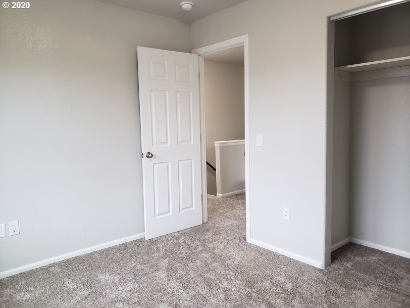 199 Northeast Plum Ridge Drive Winston, OR 97496 - Photo 14 of 31 Gallery Image 14