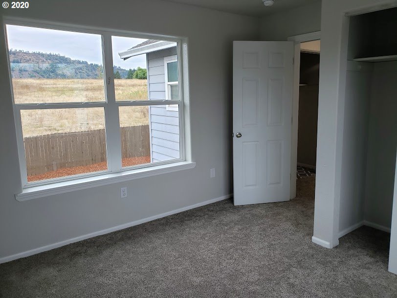 199 Northeast Plum Ridge Drive Winston, OR 97496 - Photo 18 of 31 Gallery Image 18