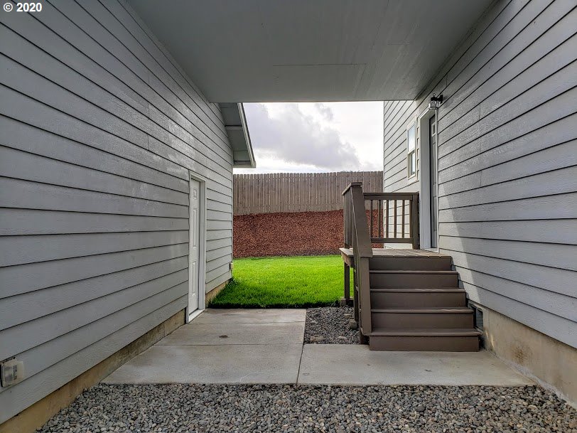 199 Northeast Plum Ridge Drive Winston, OR 97496 - Photo 26 of 31 Gallery Image 26