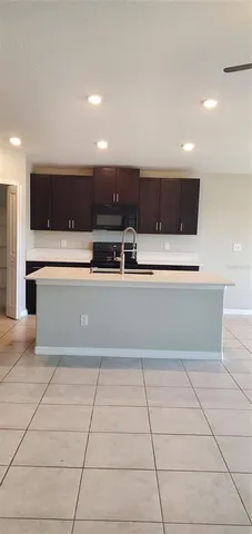 $2,195 | 5687 Keaton Springs Drive, Lakeland, FL 33811