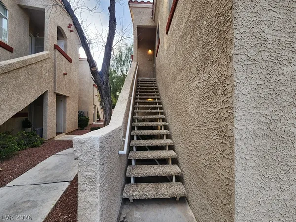 $1,350 | 509 Indian Bluff Street, Unit 201, Las Vegas, NV 89145