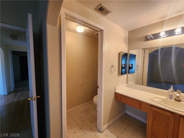 $1,350 | 509 Indian Bluff Street, Unit 201, Las Vegas, NV 89145