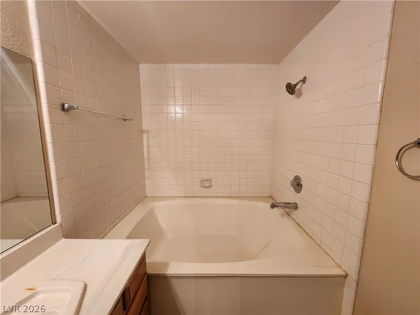 $1,350 | 509 Indian Bluff Street, Unit 201, Las Vegas, NV 89145