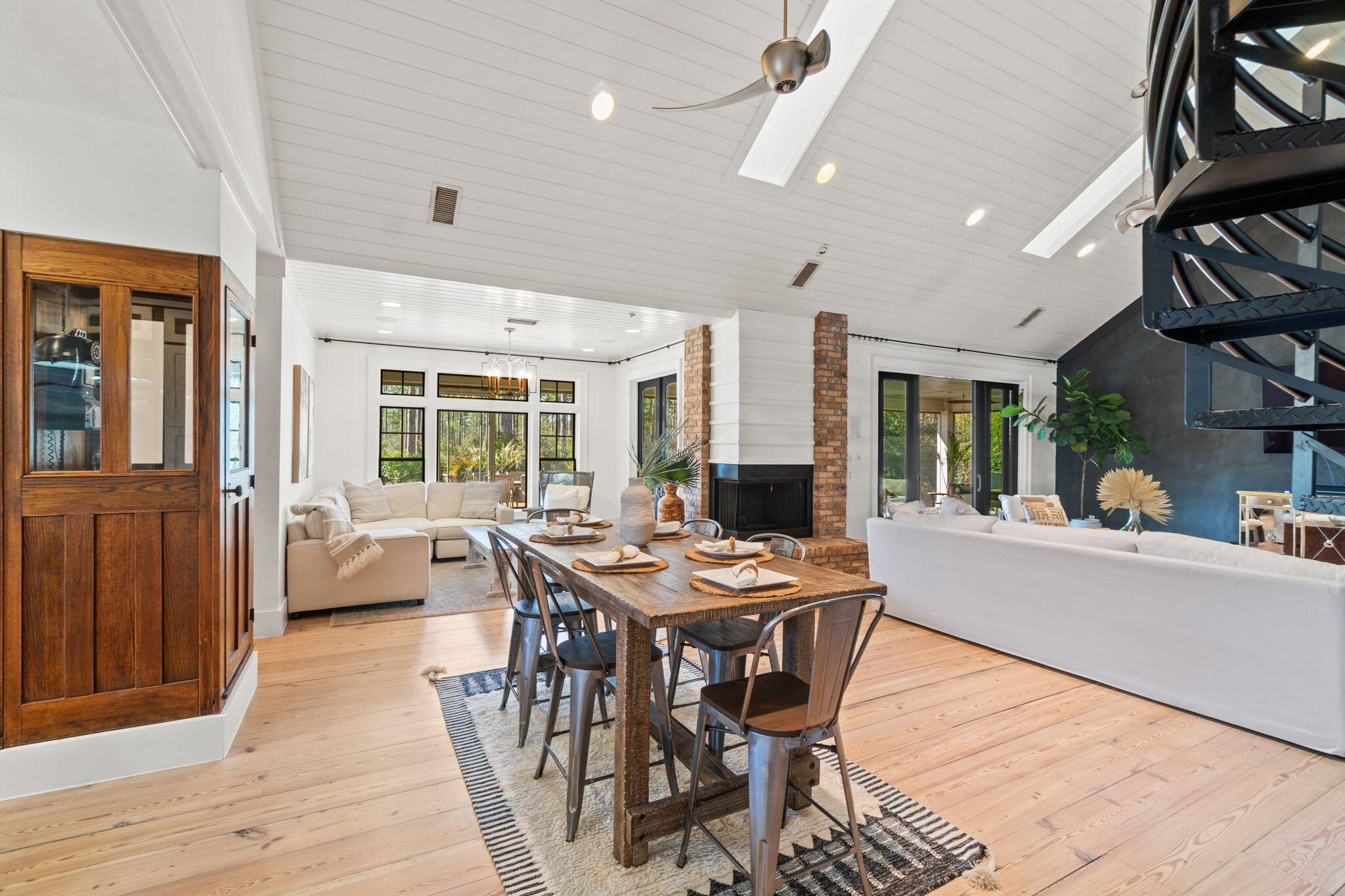 40 Grand Flora Way Santa Rosa Beach, FL 32459 - Photo 18 of 61 Dining area