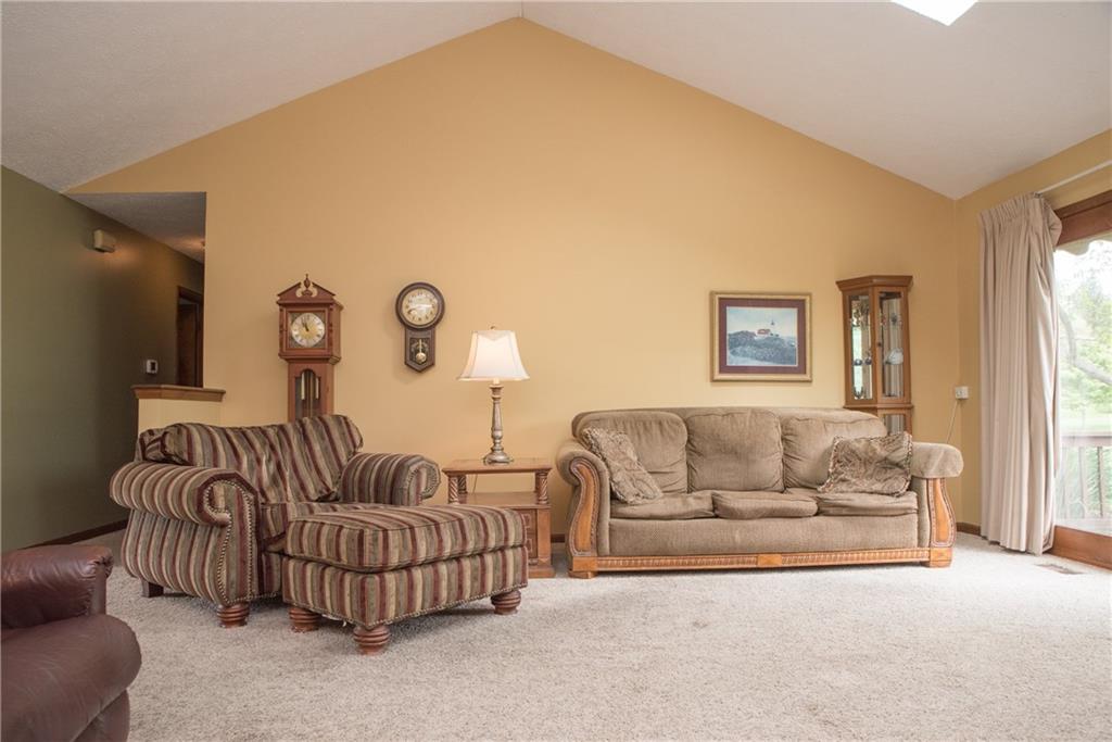 836 Bennett Road Carmel, IN 46032 - Photo 4 of 26 Gallery Image 4