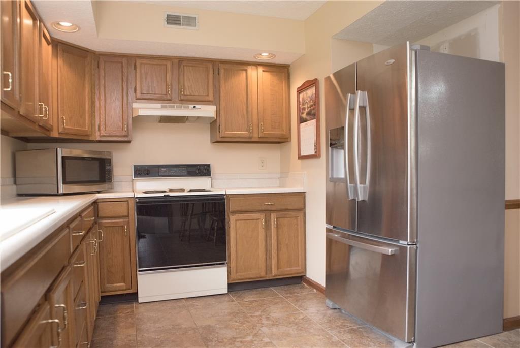 836 Bennett Road Carmel, IN 46032 - Photo 9 of 26 Gallery Image 9