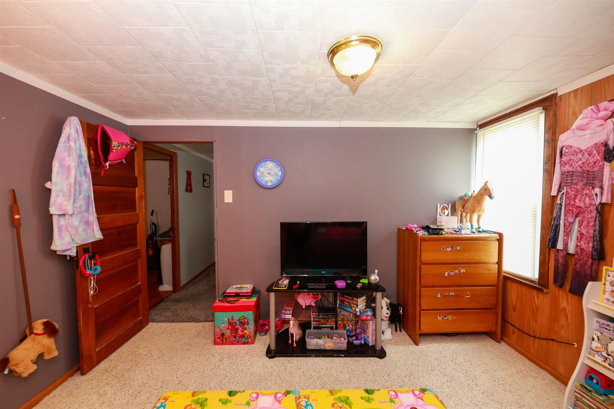 4323 South Warren Road Huntington, IN 46750 - Photo 6 of 20 Gallery Image 6