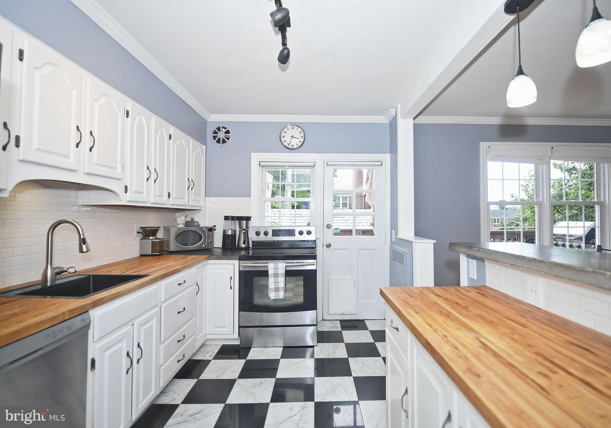 3701 Ednor Road Baltimore, MD 21218 - Photo 12 of 37 Kitchen