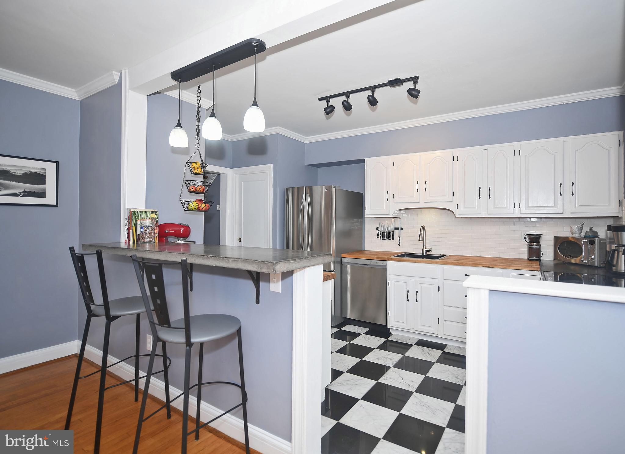 3701 Ednor Road Baltimore, MD 21218 - Photo 14 of 37 Kitchen with Breakfast Bar