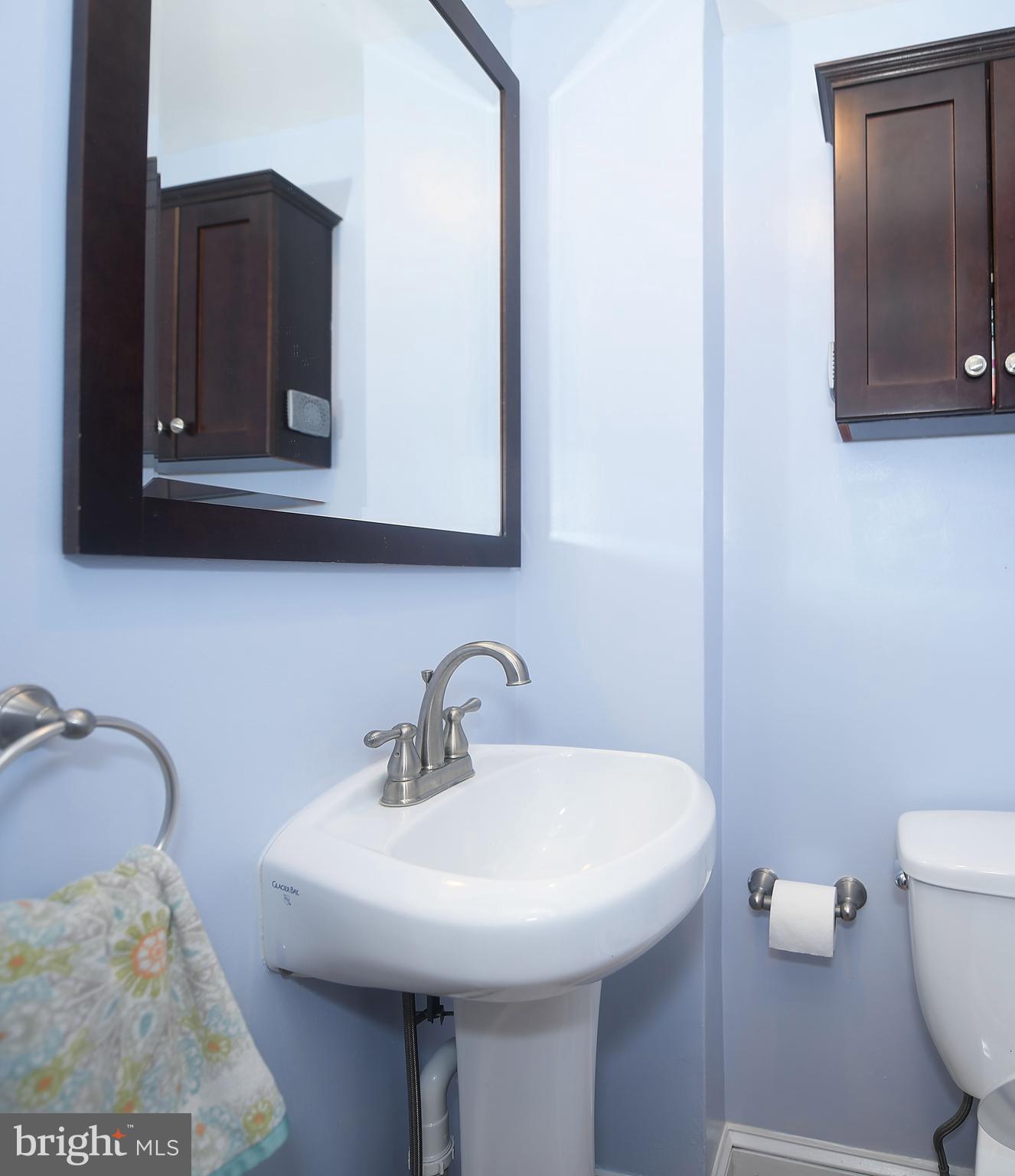 3701 Ednor Road Baltimore, MD 21218 - Photo 15 of 37 Powder Room