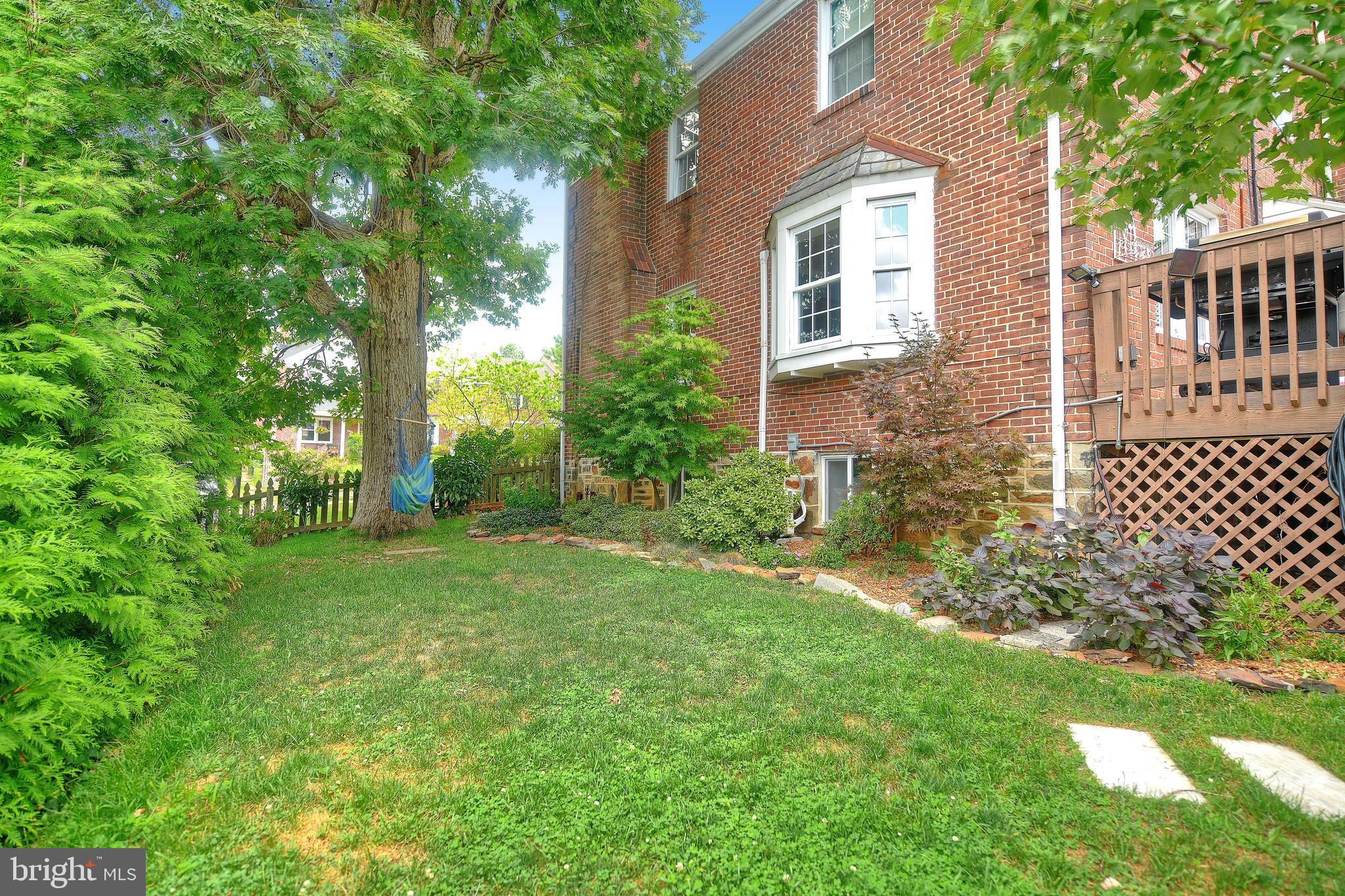 3701 Ednor Road Baltimore, MD 21218 - Photo 33 of 37 Exterior Side Yard