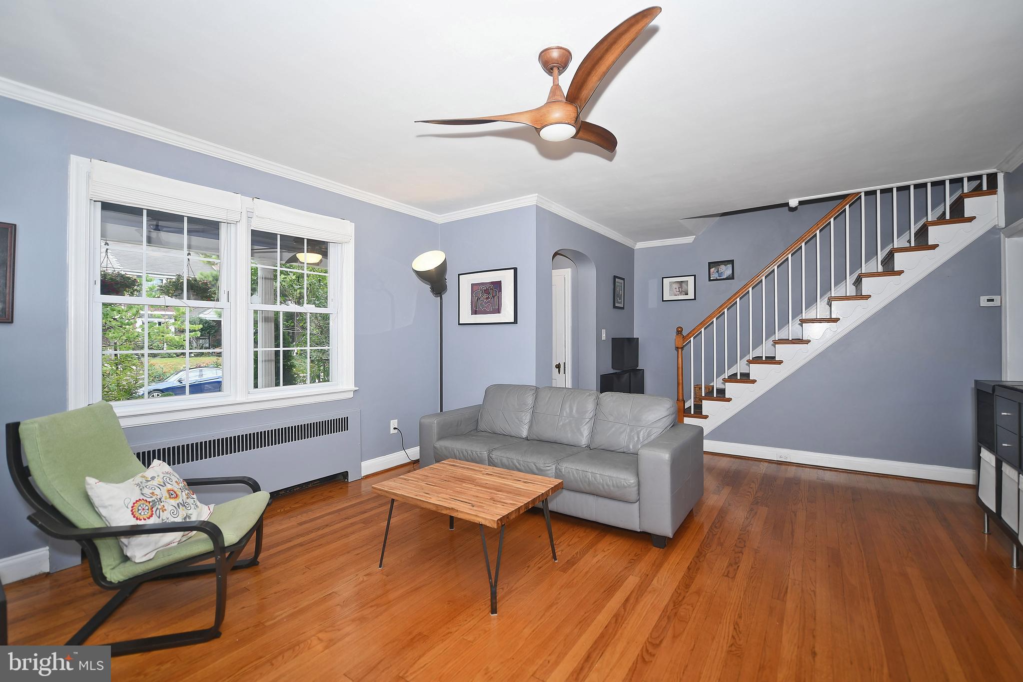 3701 Ednor Road Baltimore, MD 21218 - Photo 5 of 37 Living Room