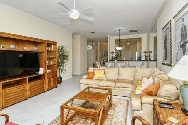 $7,000 | 9480 Forest Hills Circle, Sarasota, FL 34238