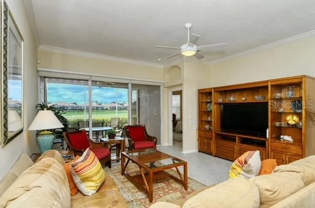 $7,000 | 9480 Forest Hills Circle, Sarasota, FL 34238