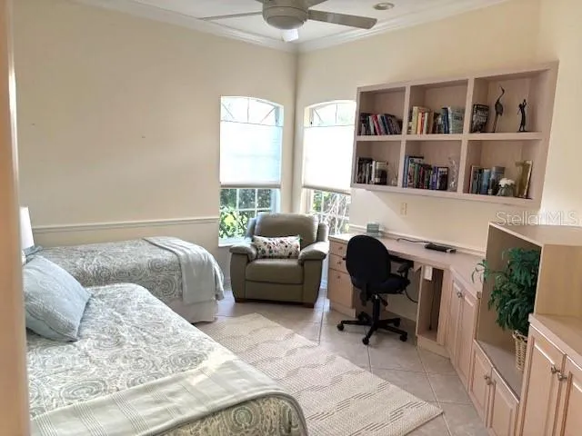 $7,000 | 9480 Forest Hills Circle, Sarasota, FL 34238