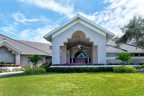$7,000 | 9480 Forest Hills Circle, Sarasota, FL 34238