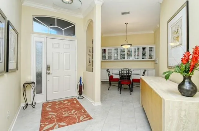 $7,000 | 9480 Forest Hills Circle, Sarasota, FL 34238