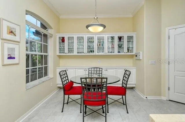 $7,000 | 9480 Forest Hills Circle, Sarasota, FL 34238