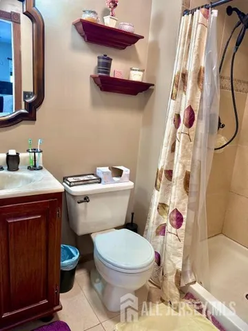 $3,100 | 32 Dogwood Drive, Edison, NJ 08820