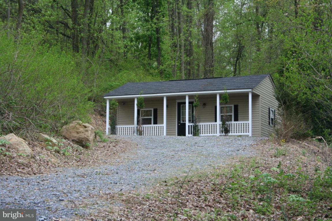 3916 Kutztown Road Reading, PA 19605 - Photo 3 of 11