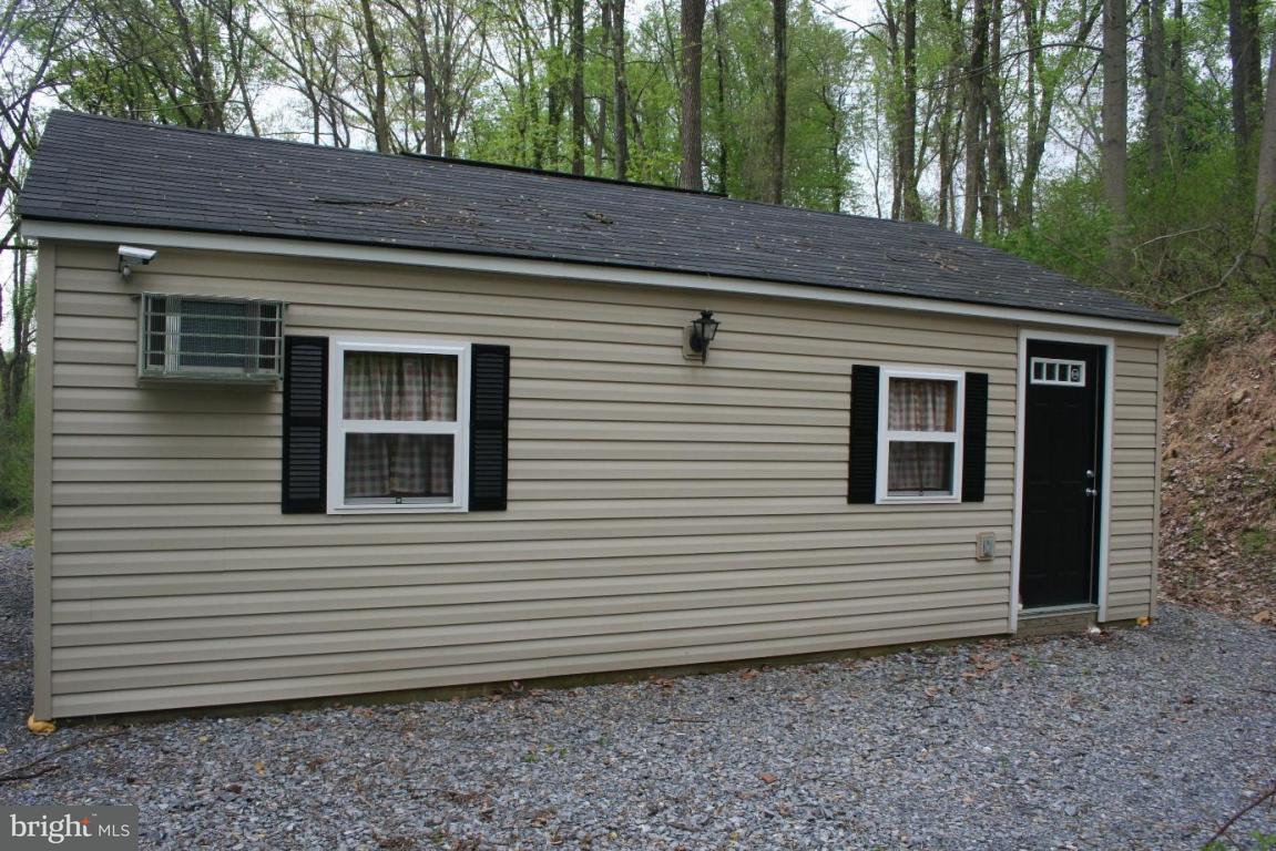 3916 Kutztown Road Reading, PA 19605 - Photo 7 of 11
