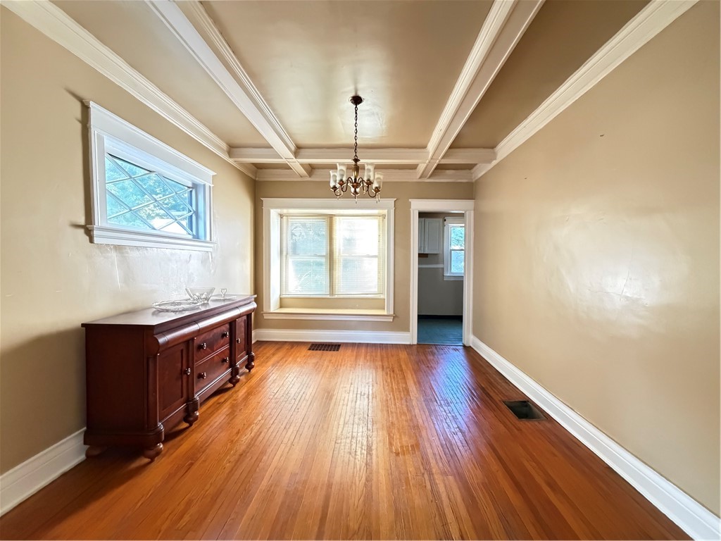 220 Electric Avenue Rochester, NY 14613 - Photo 8 of 23