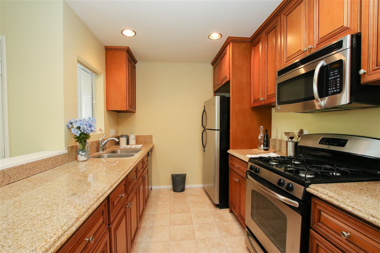 13746 Midland Road Poway, CA 92064 - Photo 4 of 17 Gallery Image 4