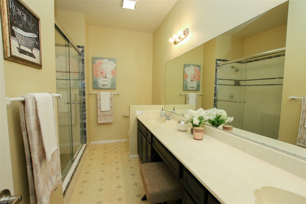 13746 Midland Road Poway, CA 92064 - Photo 9 of 17 Gallery Image 9