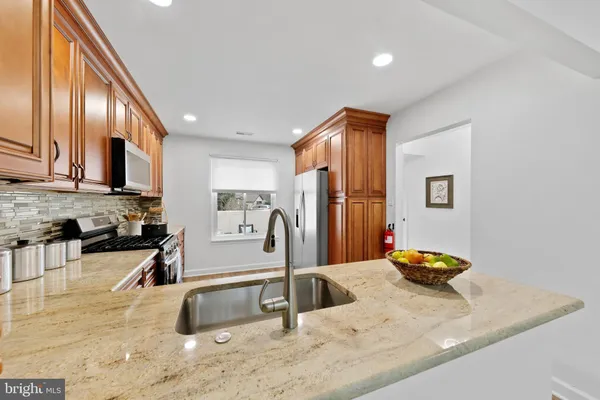 $379,000 | 84 Five Crown Royal, Marlton, NJ 08053