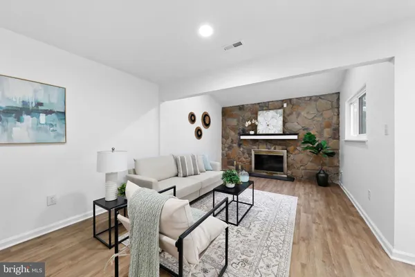 $379,000 | 84 Five Crown Royal, Marlton, NJ 08053