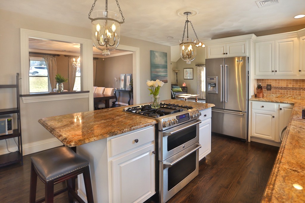 16 Long View Way Georgetown, MA 01833 - Photo 3 of 26 Gallery Image 3