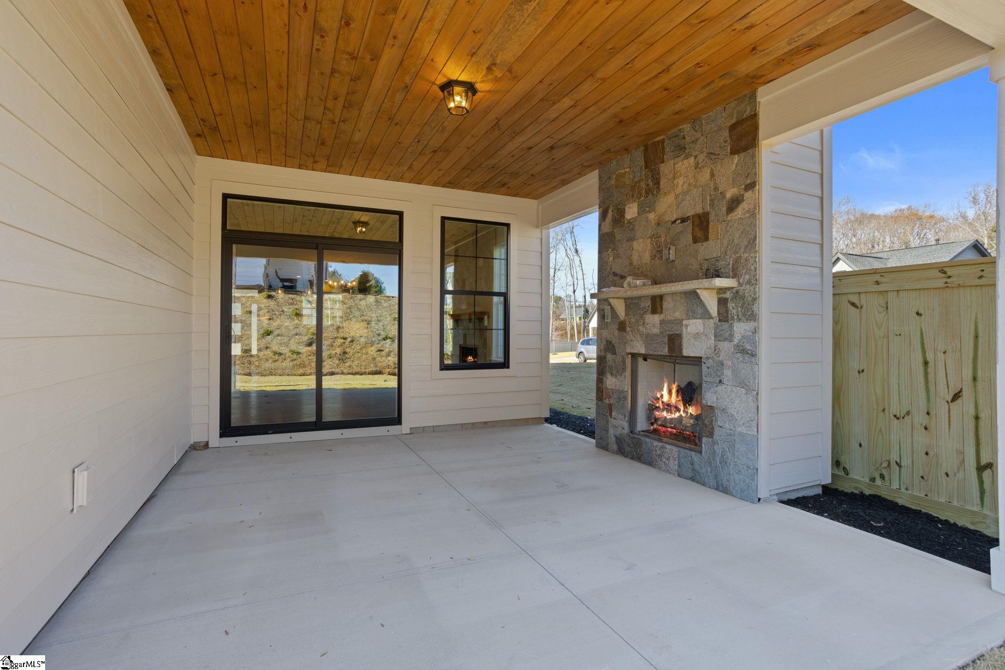 407 Fielder Way Greenville, SC 29607 - Photo 10 of 25