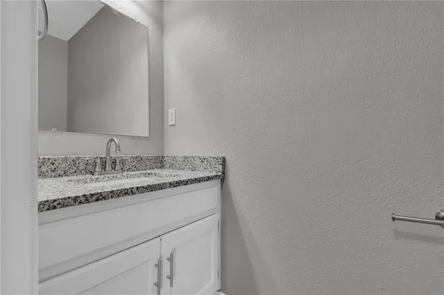 $550,000 | 1877 Chickadee Drive, Liberty, MO 64068