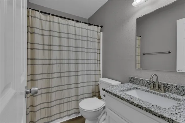 $550,000 | 1877 Chickadee Drive, Liberty, MO 64068