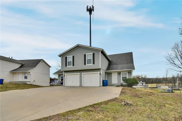 $550,000 | 1877 Chickadee Drive, Liberty, MO 64068