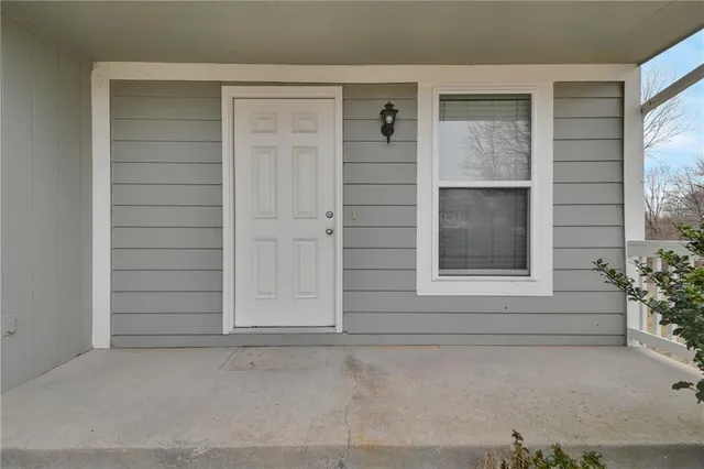 $550,000 | 1877 Chickadee Drive, Liberty, MO 64068