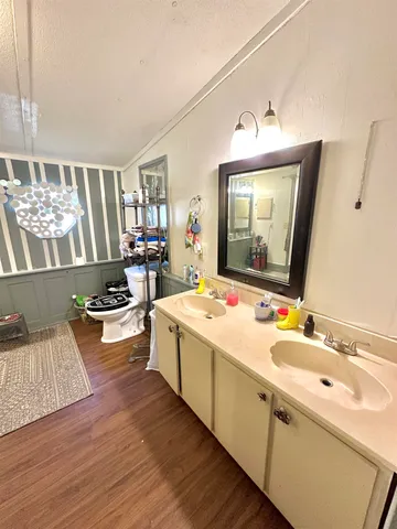 $175,000 | 221 Woodville Highway, Crawfordville, FL 32327