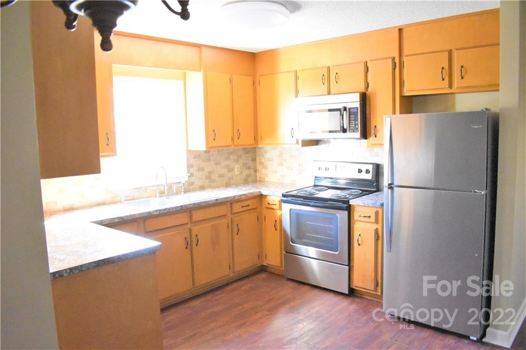 4515 Flowes Store Road Concord, NC 28025 - Photo 7 of 26 Gallery Image 7