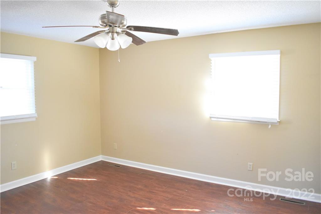 4515 Flowes Store Road Concord, NC 28025 - Photo 9 of 26 Gallery Image 9