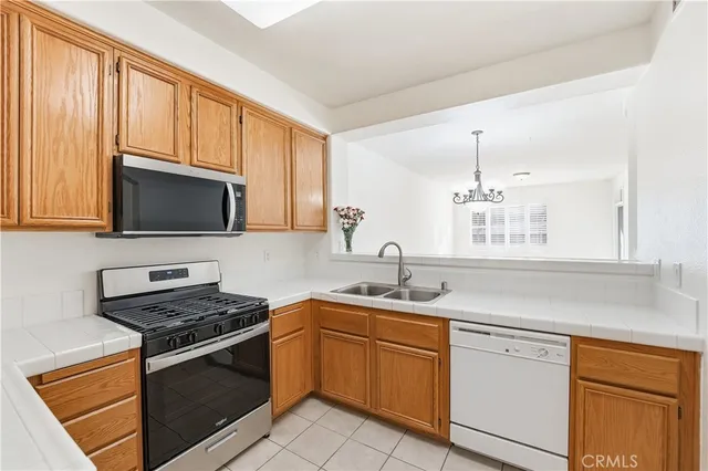 $700,000 | 2605 Sepulveda Boulevard, Unit 216, Torrance, CA 90501