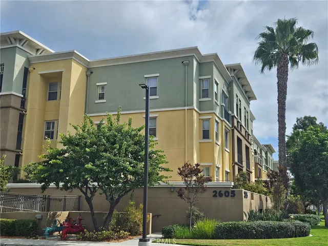 $700,000 | 2605 Sepulveda Boulevard, Unit 216, Torrance, CA 90501