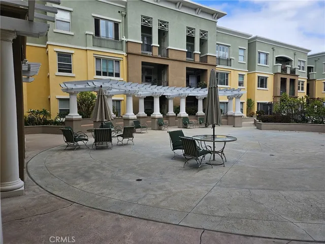 $700,000 | 2605 Sepulveda Boulevard, Unit 216, Torrance, CA 90501