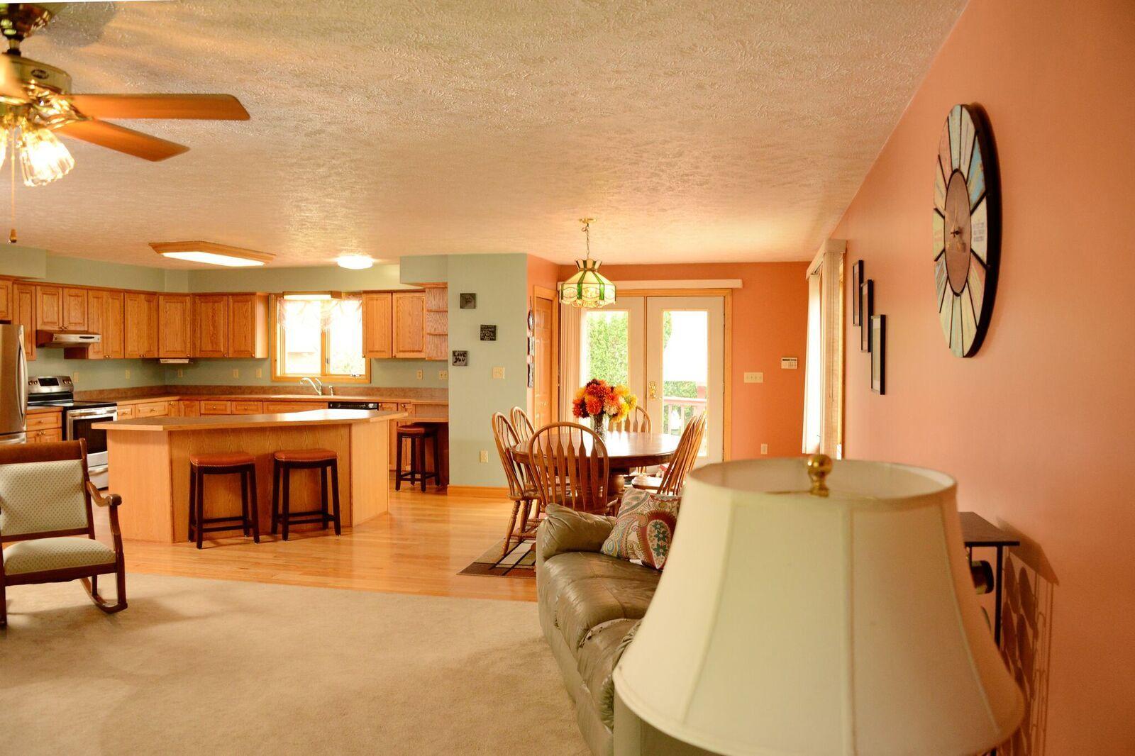 303 Mission Road Sault Ste. Marie, MI 49783 - Photo 11 of 97 Gallery Image 11