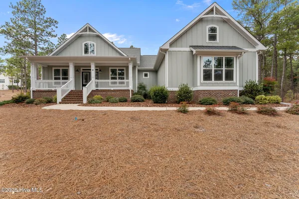 $695,000 | 30 Abington Drive, Pinehurst, NC 28374