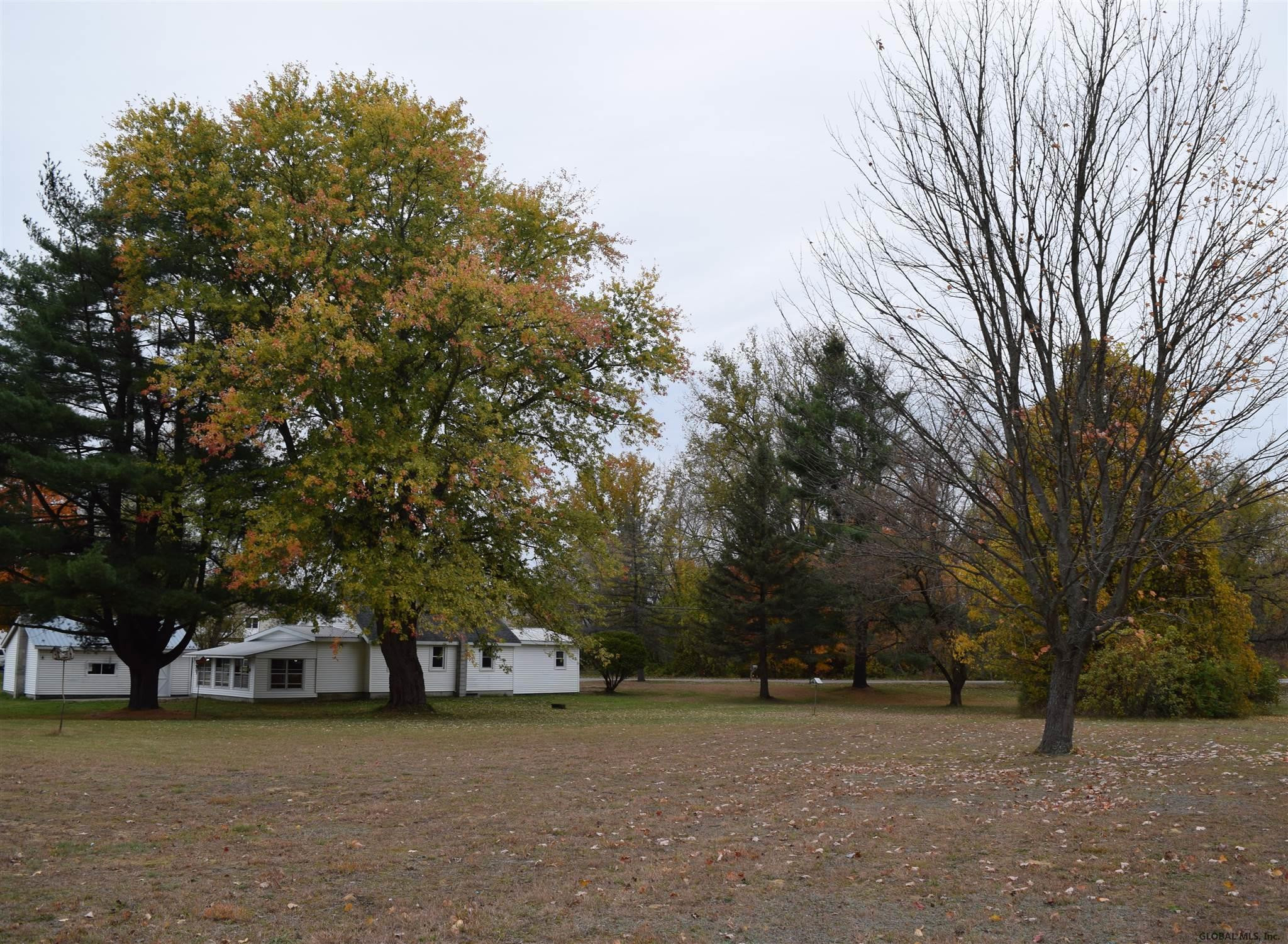 98 Old Gick Road Wilton, NY 12866 - Photo 3 of 35 Photo 3