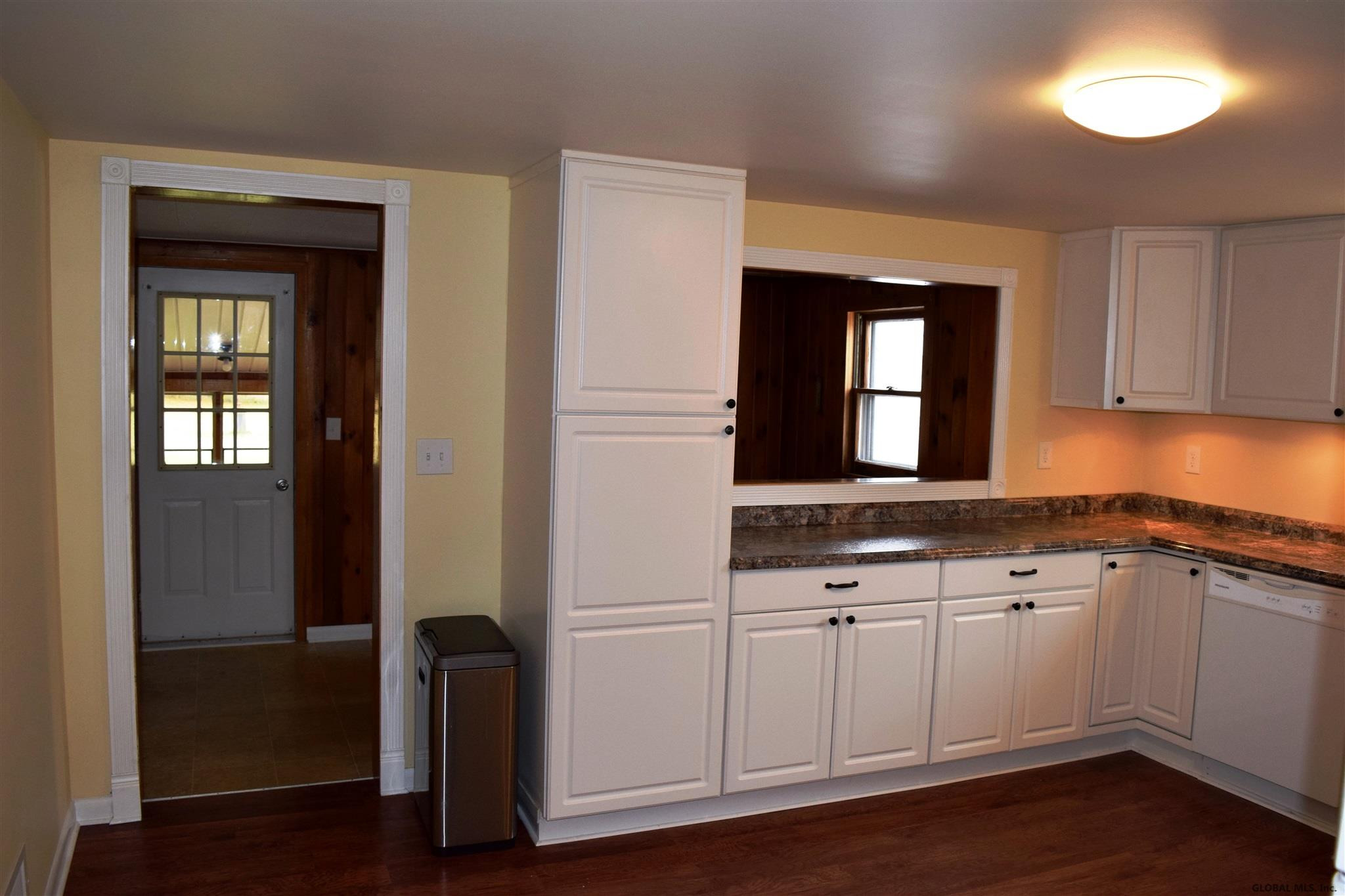 98 Old Gick Road Wilton, NY 12866 - Photo 9 of 35 Photo 9