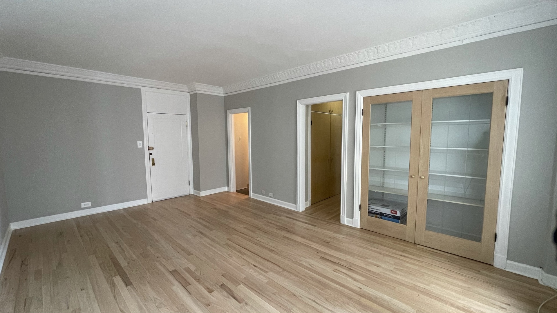 6101 North Sheridan Road, Unit 9H Chicago, IL 60660 - Photo 3 of 13