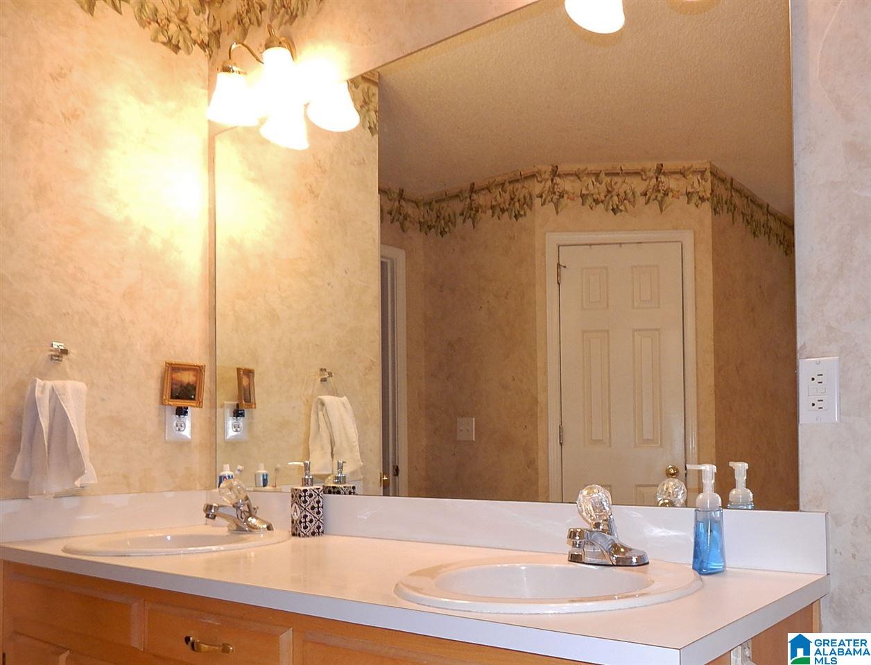 105 Forest Hills Road Alabaster, AL 35007 - Photo 18 of 38