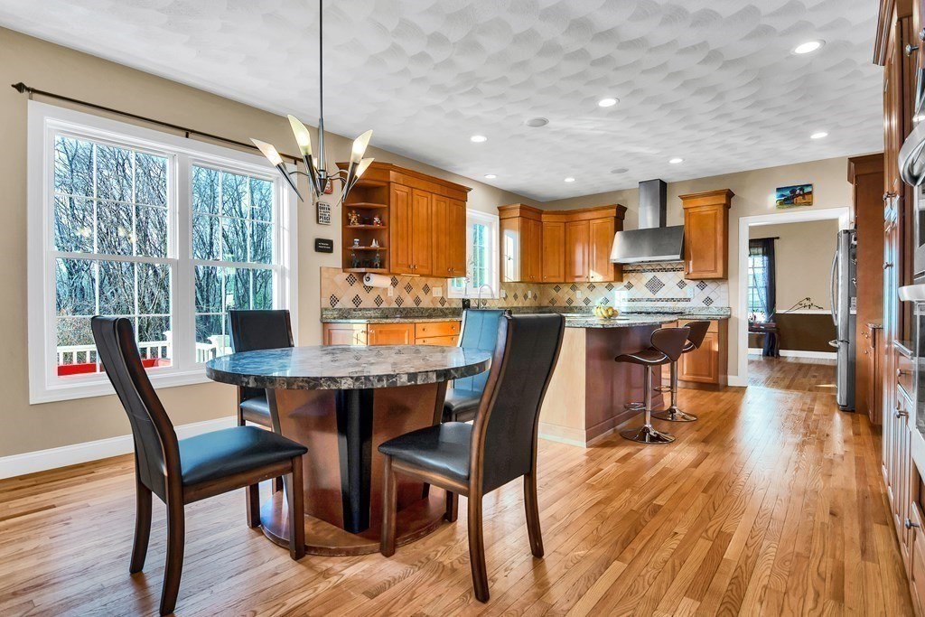 35 Liberty Road Bedford, MA 01730 - Photo 15 of 42
