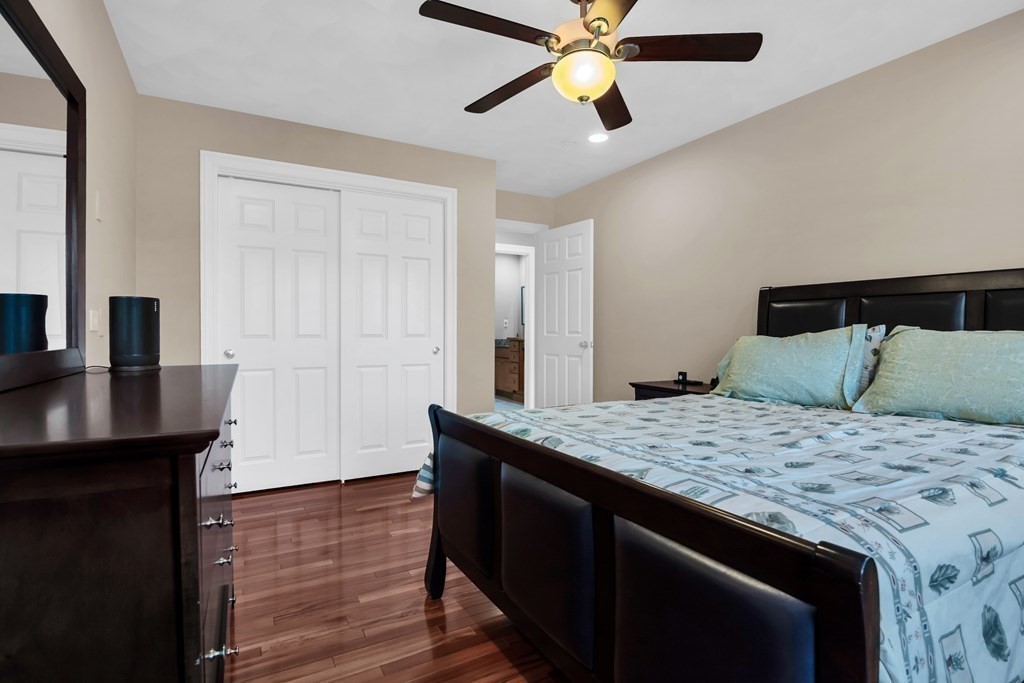 35 Liberty Road Bedford, MA 01730 - Photo 23 of 42